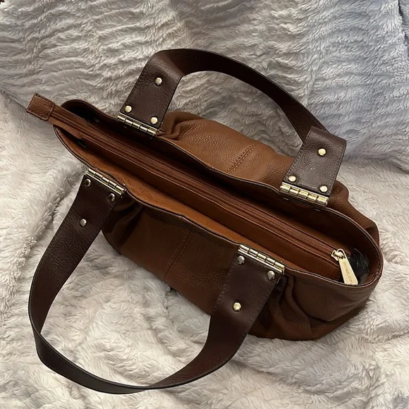 Michael Kors Purse - Picture 4 of 7